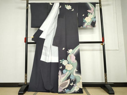 平和屋着物●訪問着　駒刺繍　流水花蝶文　暈し染め　金彩　正絹　逸品　AABM5558cs