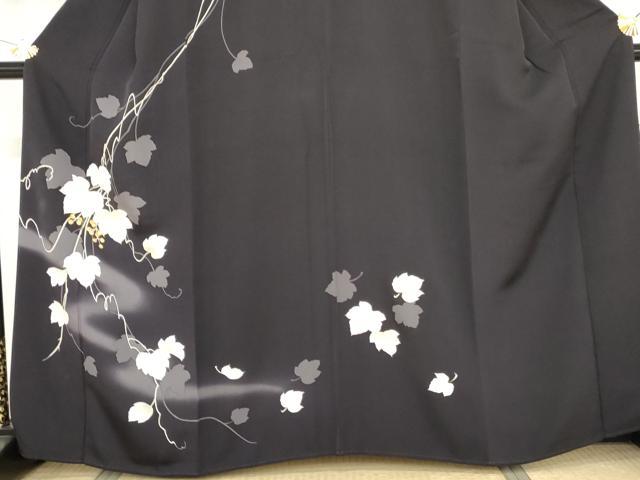 平和屋着物●訪問着　駒刺繍　葡萄蔦の葉文　金彩　正絹　逸品　AABM5580cs