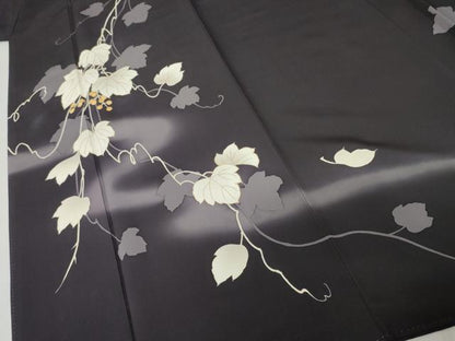 平和屋着物●訪問着　駒刺繍　葡萄蔦の葉文　金彩　正絹　逸品　AABM5580cs