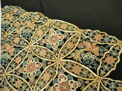 平和屋着物●豪華黒留袖　作家物　駒刺繍　七宝花文　金彩　正絹　逸品　AABM5593cs