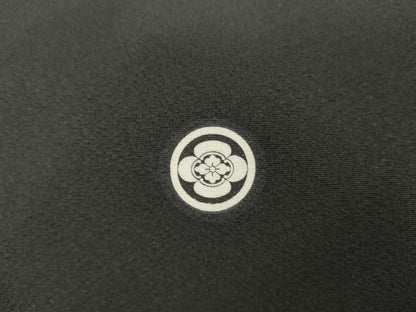 平和屋着物●豪華黒留袖　作家物　駒刺繍　七宝花文　金彩　正絹　逸品　AABM5593cs