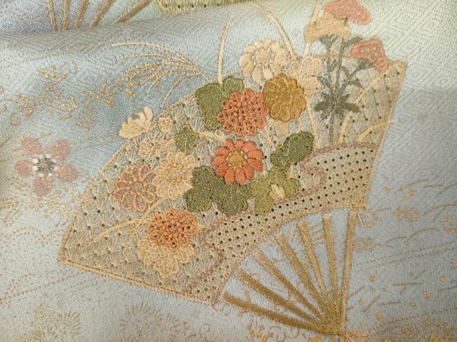 平和屋着物●中国三大刺繍　汕頭刺繍　スワトウ刺繍　訪問着　扇面花文　暈し染め　金彩　やまと誂製　正絹　逸品　AABM5595cs