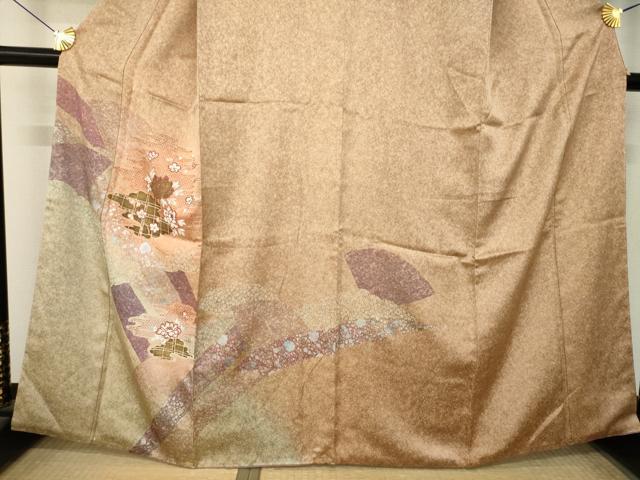 平和屋着物●中国三大刺繍　スワトウ刺繍　汕頭刺繍　訪問着　雲重ね花文　暈し染め　金銀彩　正絹　逸品　AABM5723ck