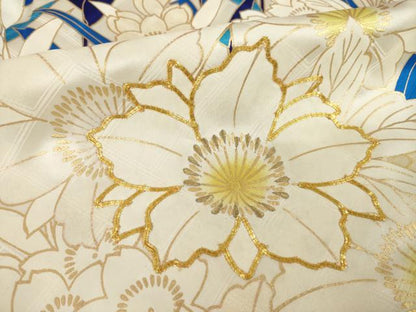 平和屋着物●訪問着　駒刺繍　草花づくし　金彩　三越扱い　正絹　逸品　AABM5774ck