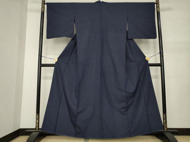 平和屋着物●上質な紬　色無地　青褐色　胴抜き仕立て　正絹　逸品　AABM5781ck