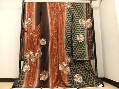 平和屋着物●豪華振袖　駒刺繍　しぼり織　飛鶴草花文　暈し染め　金彩　仮絵羽　逸品　未使用　AABM6207ph