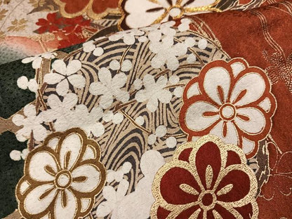 平和屋着物●豪華振袖　駒刺繍　しぼり織　飛鶴草花文　暈し染め　金彩　仮絵羽　逸品　未使用　AABM6207ph
