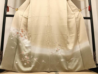 平和屋着物●中国三大刺繍　相良刺繍　総刺繍　訪問着　草花文　暈し染め　金銀糸　正絹　逸品　AABM6241ph