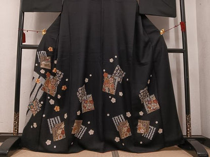平和屋着物●訪問着　御所車源氏香花文　黒地　金彩　正絹　逸品　AABM6274ph