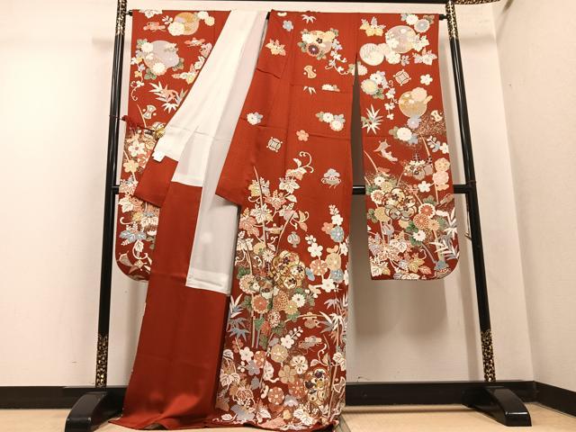 平和屋着物●豪華振袖　駒刺繍　草花文　金彩　ロング丈　正絹　逸品　AABM6296ph