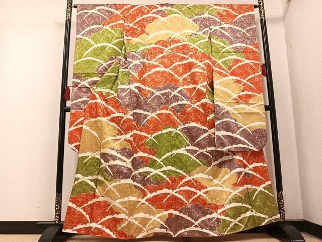 平和屋着物●豪華振袖　駒刺繍　雪芝草花文　金彩　正絹　逸品　AABM6308ph