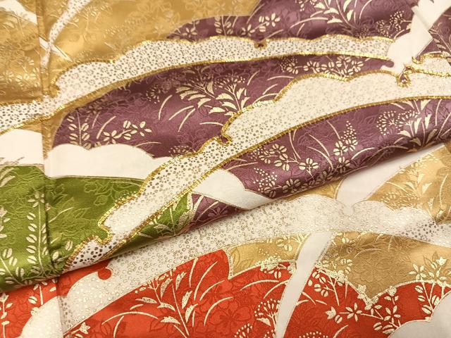 平和屋着物●豪華振袖　駒刺繍　雪芝草花文　金彩　正絹　逸品　AABM6308ph