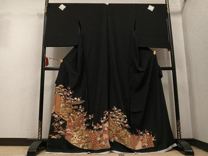 平和屋着物●豪華黒留袖　群れ鶴草花宝尽くし　金彩　仮絵羽　正絹　逸品　未使用　AABM6318ph