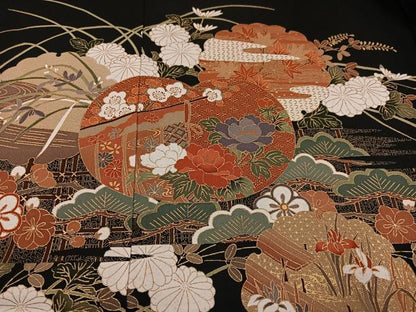 平和屋着物●豪華黒留袖　雪輪草花文　金彩　仮絵羽　正絹　逸品　未使用　AABM6319ph