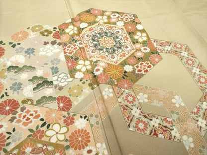 平和屋着物●豪華色留袖　駒刺繍　花亀甲文　金彩　やまと誂製　正絹　逸品　未使用　AABM7091ck