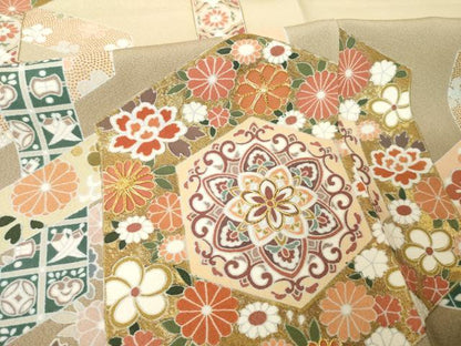 平和屋着物●豪華色留袖　駒刺繍　花亀甲文　金彩　やまと誂製　正絹　逸品　未使用　AABM7091ck