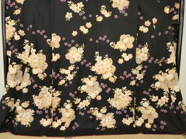 平和屋着物●豪華振袖　駒刺繍　舞桜　黒地　ロング丈　正絹　逸品　AABM7096ck
