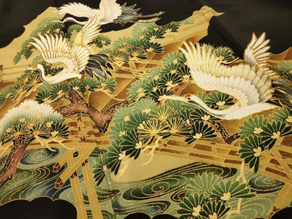 平和屋着物■豪華黒留袖　駒刺繍　渡橋飛鶴浜松文　金彩　正絹　逸品　AABM7492sx