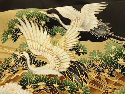 平和屋着物■豪華黒留袖　駒刺繍　渡橋飛鶴浜松文　金彩　正絹　逸品　AABM7492sx
