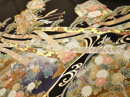 平和屋着物■豪華黒留袖　作家物　駒刺繍　蔓帯貝桶御所車花文　金彩　正絹　逸品　AABM7504sx