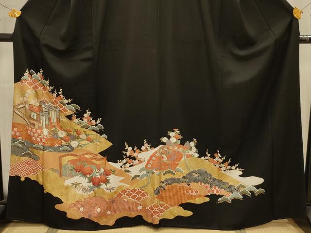 平和屋着物■豪華黒留袖　松竹梅御所車花鳥風景文　金彩　正絹　逸品　AABM7507sx