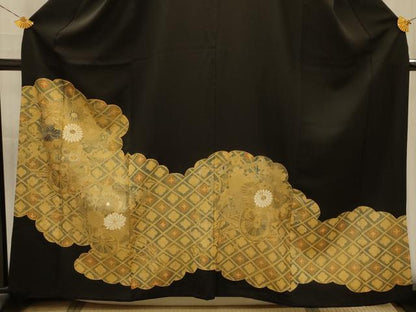平和屋着物■豪華黒留袖　駒刺繍　雲取花車文　金彩　正絹　逸品　AABM7627sx