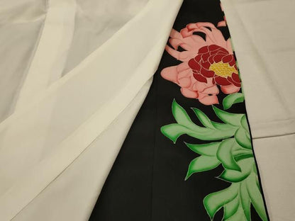 平和屋着物■豪華黒留袖　駒刺繍　乱菊　金彩　正絹　逸品　AABM7697sx