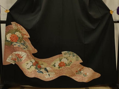 平和屋着物■豪華黒留袖　松竹梅　流水地紙草花文　金彩　正絹　逸品　AABM7705sx