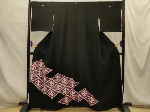 平和屋着物■豪華黒留袖　駒刺繍　双鶴菱文　金彩　正絹　逸品　AABM7706sx