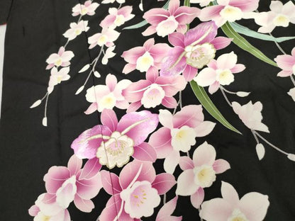 平和屋着物●豪華振袖　刺繍　胡蝶蘭　黒地　金糸　金彩　やまと誂製　ロング丈　正絹　逸品　AABM8009cs