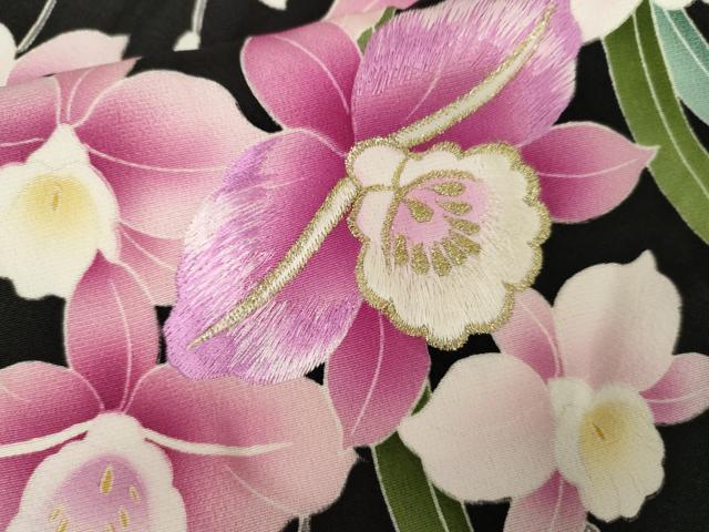 平和屋着物●豪華振袖　刺繍　胡蝶蘭　黒地　金糸　金彩　やまと誂製　ロング丈　正絹　逸品　AABM8009cs