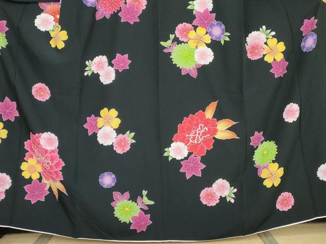 平和屋着物●小振袖　二尺袖　花蝶文　暈し染め　黒地　金彩　洗える着物　AABM8014cs