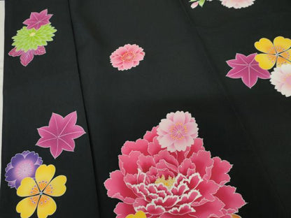 平和屋着物●小振袖　二尺袖　花蝶文　暈し染め　黒地　金彩　洗える着物　AABM8014cs