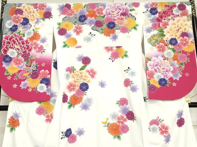 平和屋着物●小振袖　二尺袖　刺繍　花蝶文　暈し染め　金彩　洗える着物　AABM8016cs