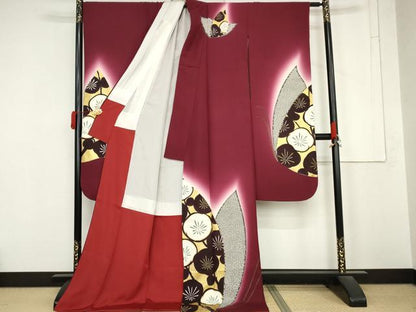 平和屋着物●豪華振袖　花蝶文　梅　暈し染め　金彩　正絹　逸品　AABM8017cs