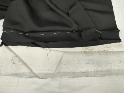 平和屋着物●豪華黒留袖　人物風景樹林文　暈し染め　金銀彩　仮絵羽　正絹　逸品　未使用　AABM8046cs