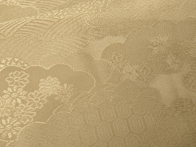 平和屋着物●上質な色無地　雲重ね花地紋　白橡色　嘘つき襦袢　正絹　逸品　AABM8056cs