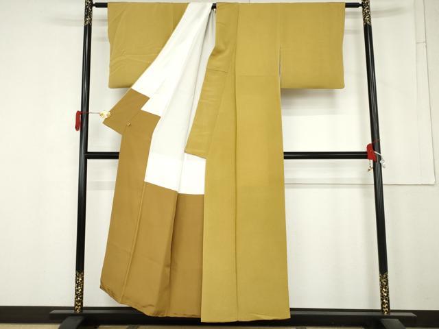 平和屋着物●上質な色無地　金色　鬼しぼ縮緬　さが美扱い　正絹　逸品　AABM8059cs