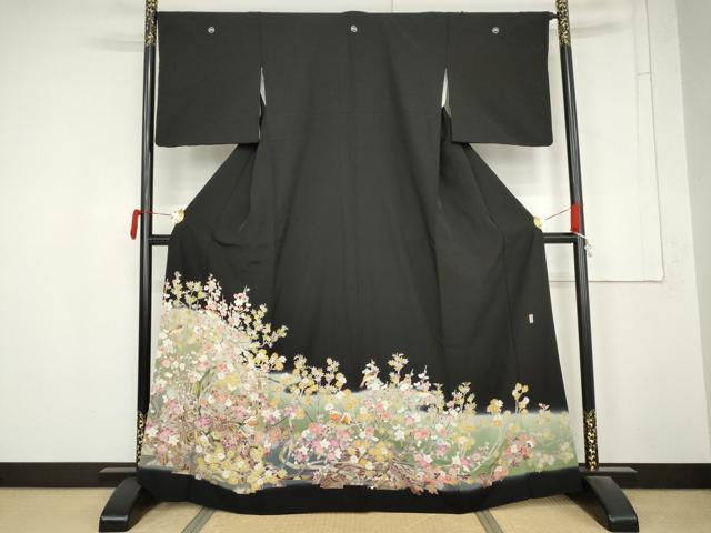 平和屋着物●豪華黒留袖　友禅　作家物　鴛鴦枝花文　暈し染め　正絹　逸品　AABM8062cs