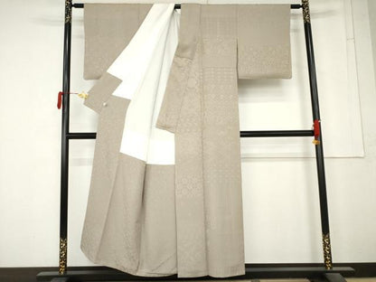 平和屋着物●上質な色無地　吉祥花地紋　亜麻色　正絹　逸品　AABM8065cs