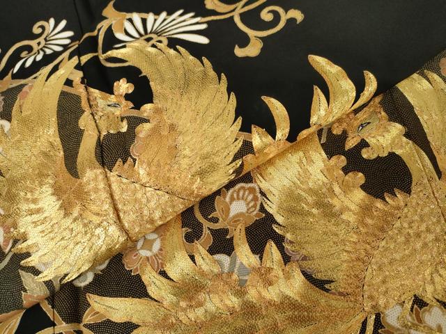 平和屋着物●豪華黒留袖　作家物　駒刺繍　鳳凰更紗花文　金彩　正絹　逸品　AABM8085cs