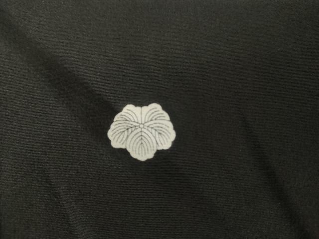 平和屋着物●豪華黒留袖　作家物　駒刺繍　鳳凰更紗花文　金彩　正絹　逸品　AABM8085cs