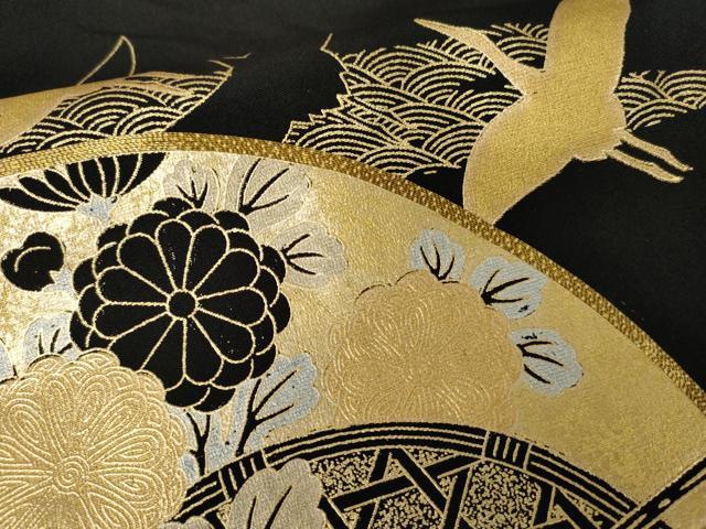 平和屋着物●豪華黒留袖　駒刺繍　扇面飛鶴文　金彩　正絹　逸品　AABM8093cs