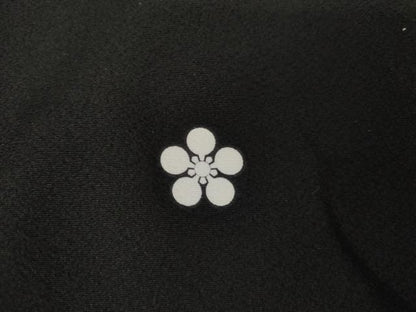 平和屋着物●豪華黒留袖　作家物　駒刺繍　花車文　暈し染め　金彩　正絹　逸品　AABM8095cs