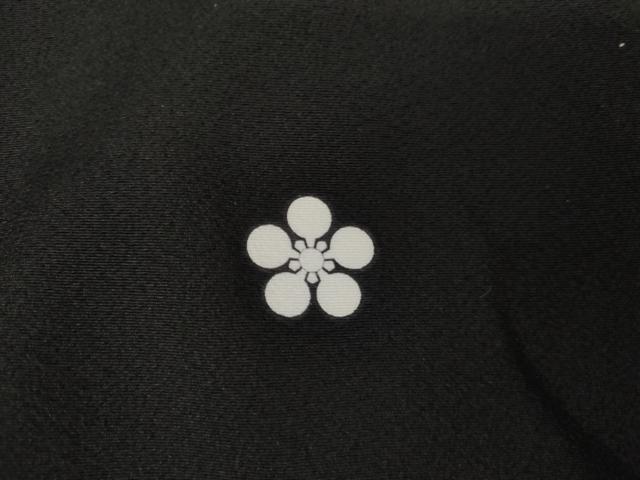 平和屋着物●豪華黒留袖　作家物　駒刺繍　花車文　暈し染め　金彩　正絹　逸品　AABM8095cs