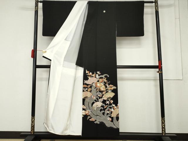 平和屋着物●豪華黒留袖　駒刺繍　扇面宝尽くし　金彩　正絹　逸品　AABM8096cs