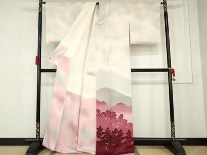 平和屋着物●巨匠　前田華清　手描き　色留袖　遠山風景シルエット　暈し染め　正絹　逸品　AABM8156cs