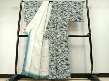 平和屋着物●上質な小紋　藍　型染め　流水雲取り花文　鬼しぼ縮緬　正絹　逸品　AABM8174fy