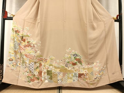 平和屋着物●豪華色留袖　駒刺繍　松竹梅　飛鶴花唐草文　金彩　正絹　逸品　未使用　AABM8201fy