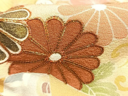 平和屋着物●豪華色留袖　駒刺繍　松竹梅　飛鶴花唐草文　金彩　正絹　逸品　未使用　AABM8201fy
